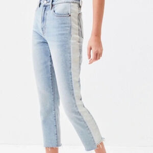Pacsun Light Wash Blue High Rise Mom Jeans with Side Stripe. Raw Hem. Size 27
